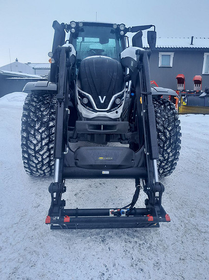 Valtra T235 Direct 2024, kr 1 990 000,-