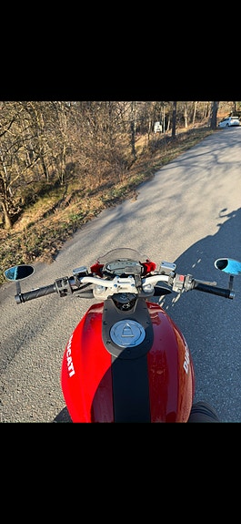 Ducati Monster 796 9 of 9