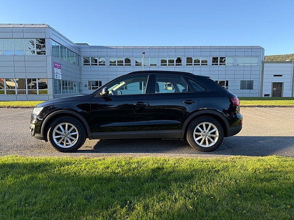 Audi Q3 18 of 30