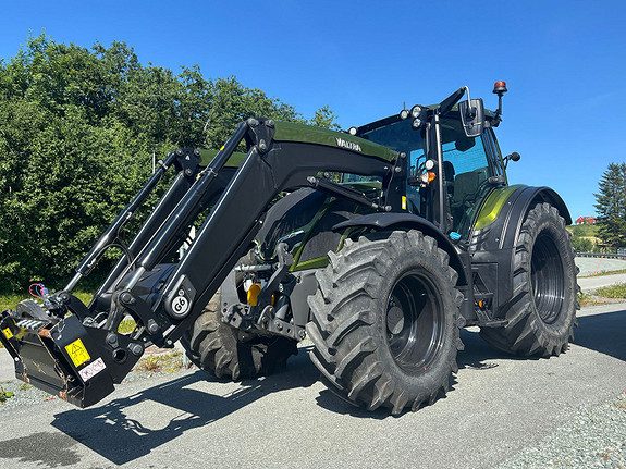 Valtra N175D 2022, kr 1 750 000,-