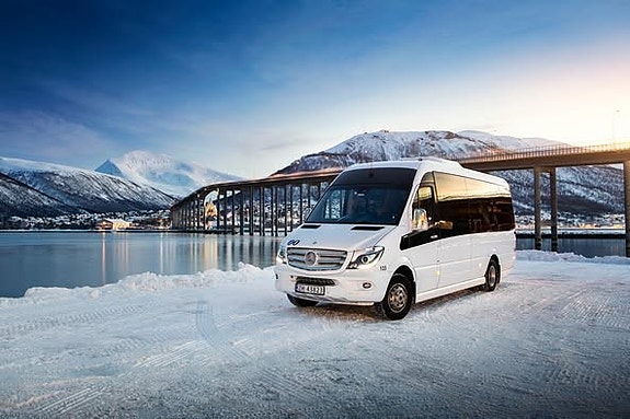 "Hos oss handler det om mer enn transport – det handler om å gi mennesker gode opplevelser på veien."