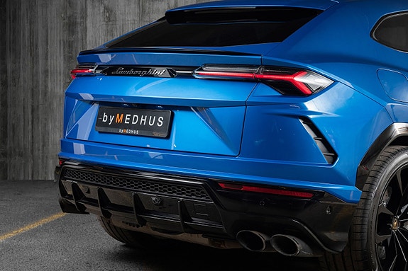 Lamborghini Urus 11 of 30