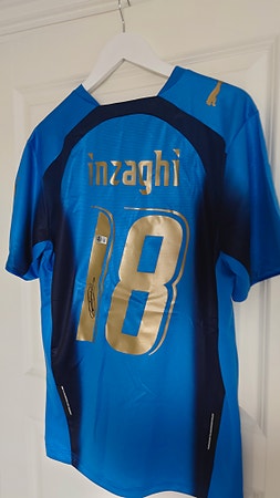 Signert Filippo Inzaghi fotballdrakt med Witness sertifisering