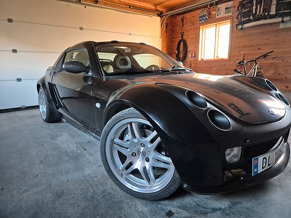 Smart Roadster 2 of 5