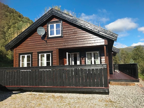 Familiehytte i Eikedalen