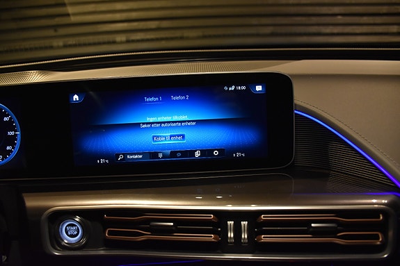 Mercedes-Benz EQC400 23 of 26