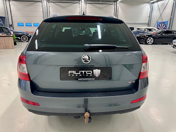 Skoda Octavia 4 of 5