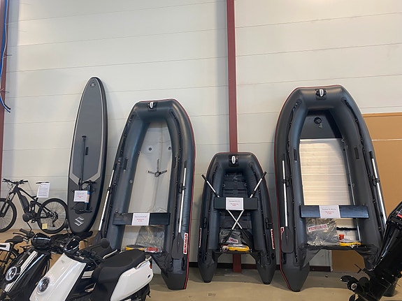 Suzumar DS 360 Gummibåt m/Aluminiumsdørk 3 of 3
