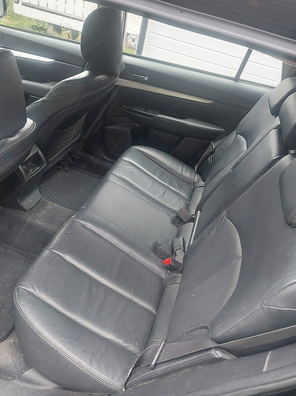 Subaru Outback 10 of 10