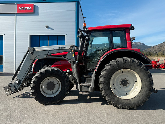 Valtra T 213 V 2012, kr 645 000,-