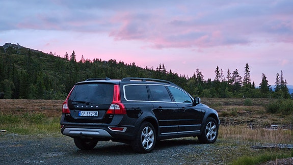 Volvo XC70 3 of 4