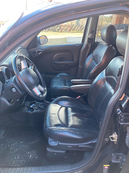 Chrysler PT Cruiser 7 of 9