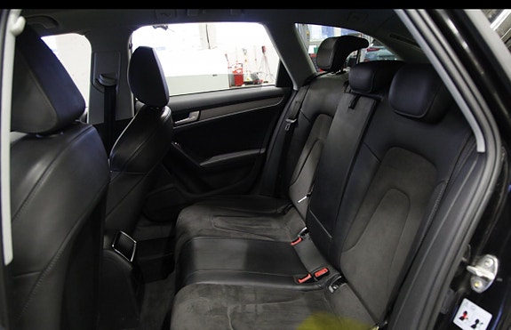 Audi A4 allroad 5 of 5