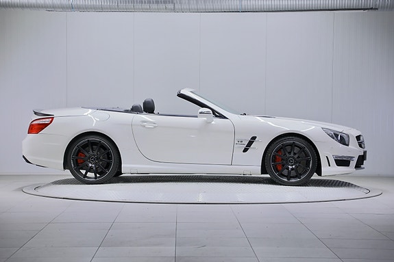 Mercedes-Benz SL63 19 of 29