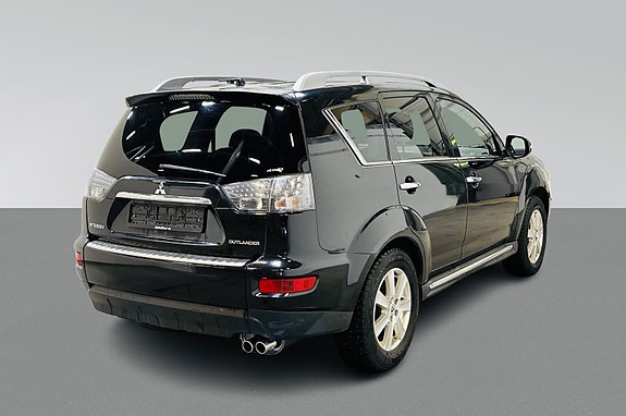 Mitsubishi Outlander 6 of 21