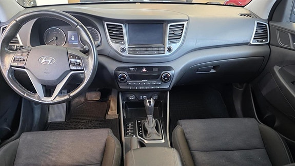 Hyundai Tucson 22 of 26