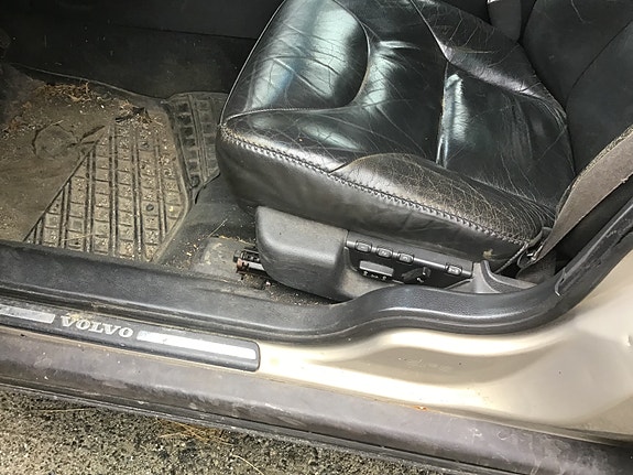 Volvo XC70 8 of 14