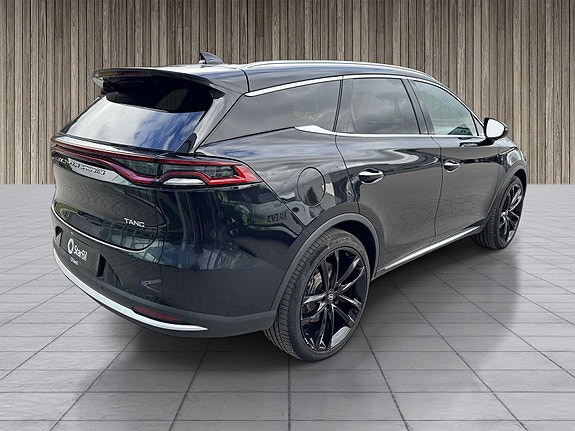 BYD Tang 3 of 5