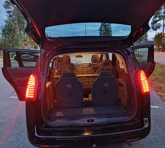 Peugeot 5008 7 of 17
