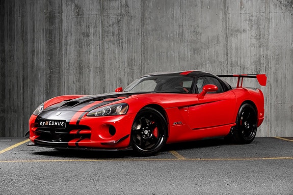 Dodge Viper 3 of 5