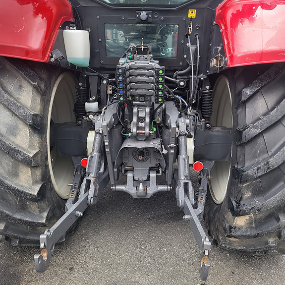 Valtra T213 VERSU 2014, kr 850 000,-