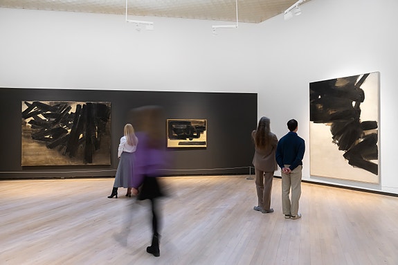 Henie Onstad har en samling på mer enn 8000 verk.