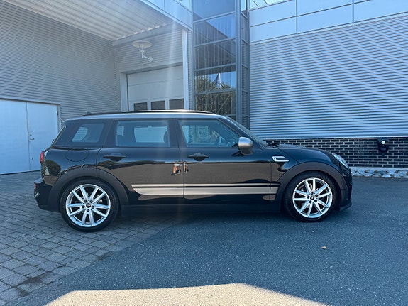 MINI Clubman Cooper D 4 of 23