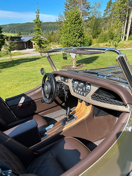 Morgan Plus 4 12 of 19