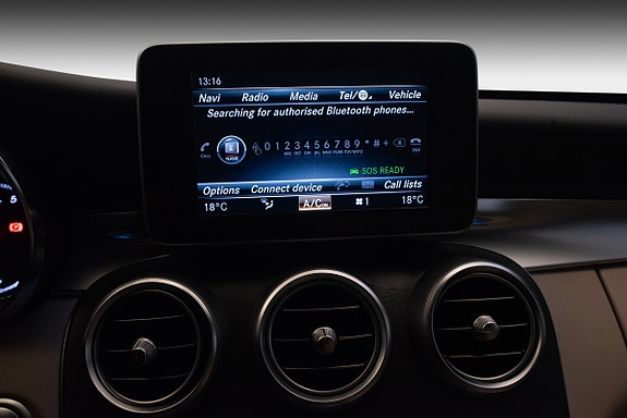 Mercedes-Benz C350 23 of 30