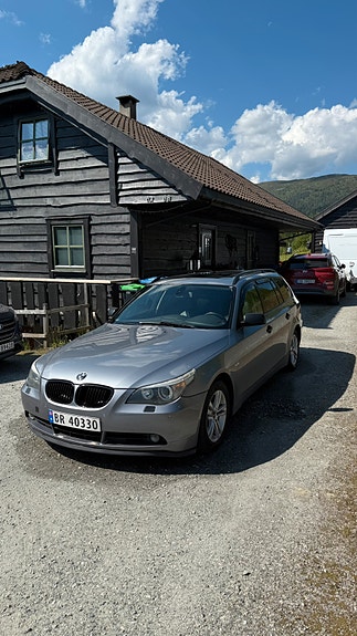 BMW 525d 4 of 16