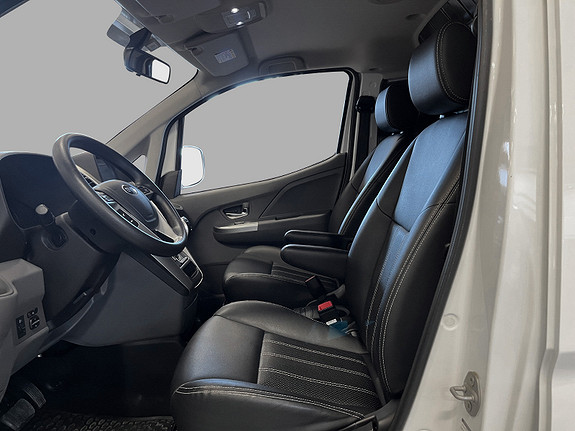 BYD T3