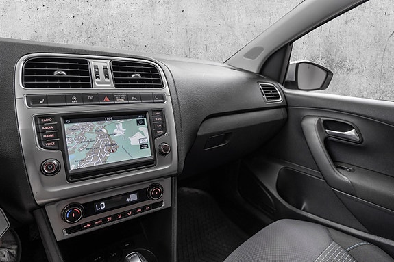 Volkswagen Polo 14 of 23