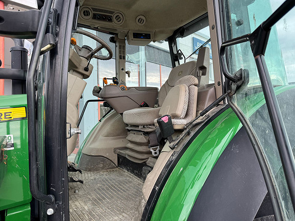 John Deere 5100R 40 km 2019, kr 599 000,-