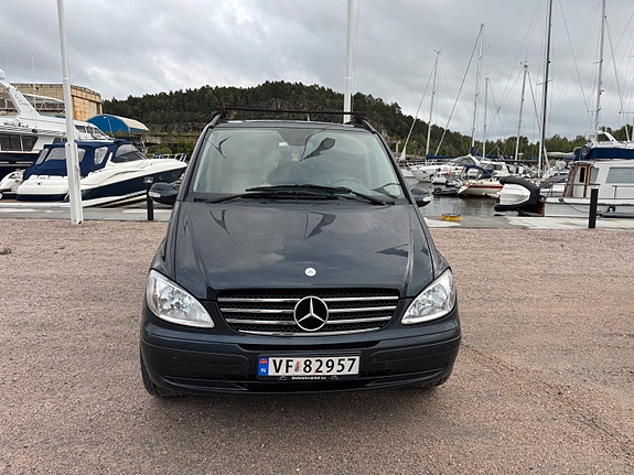 Mercedes-Benz Viano 6 of 30