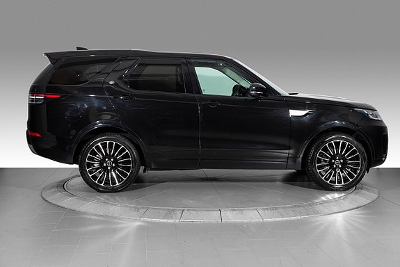 Land Rover Discovery 10 of 12