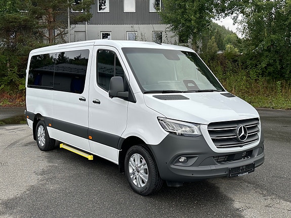 Mercedes-Benz Sprinter 317 cdi 9-seter med mye utstyr - Rask levering!