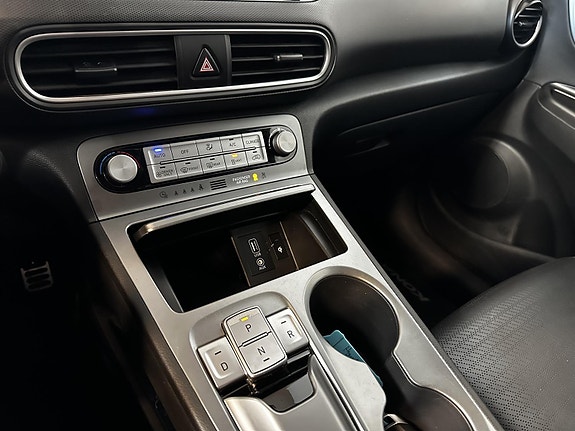 Hyundai Kona 19 of 25