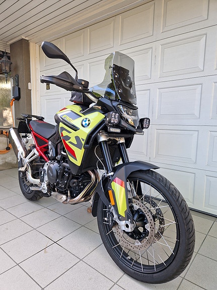 BMW F 900 GS 5 of 5