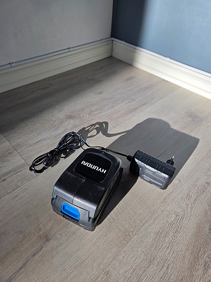 Product image 8 of 9