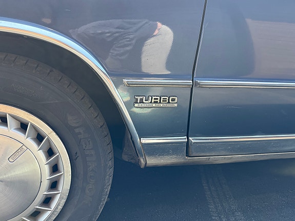 Chrysler New Yorker 16 of 23