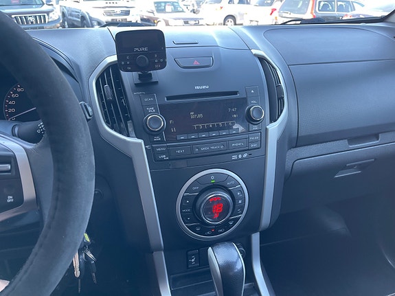 Isuzu D-max 19 of 30