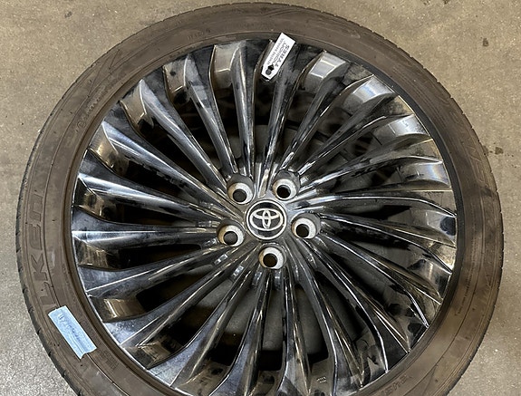 Toyota Mirai 7 of 8