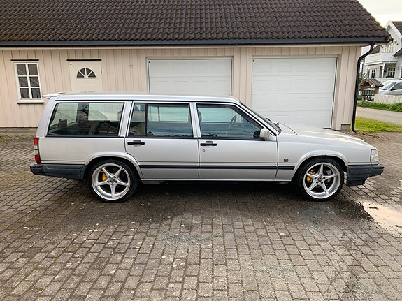 Volvo 740 3 of 18