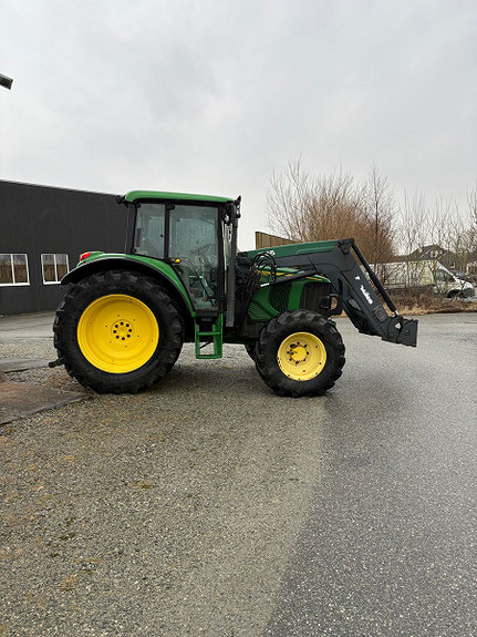 John Deere 6220 2004, kr 225 000,-