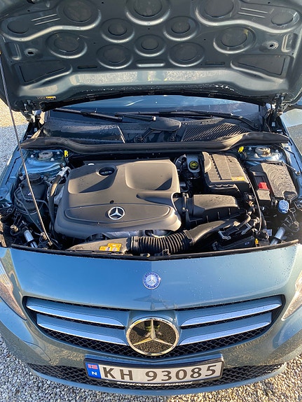 Mercedes-Benz A180 17 of 29
