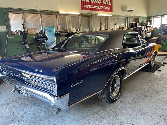 Pontiac Andre 10 of 25