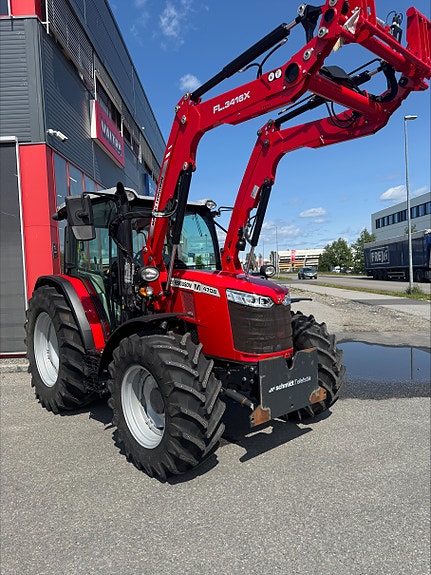 Massey Ferguson 4708M 2022, kr 550 000,-