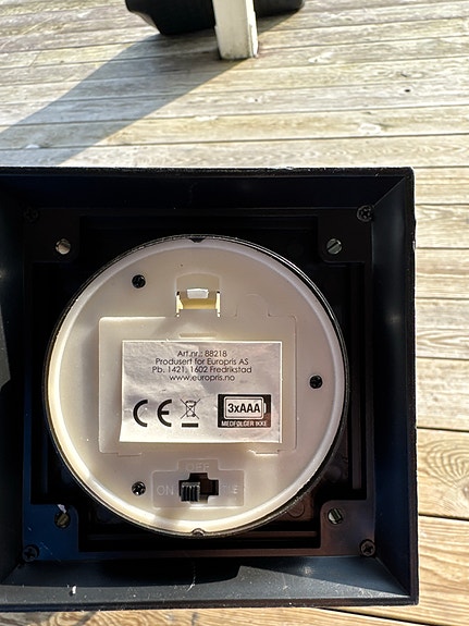 Product image 3 of 3