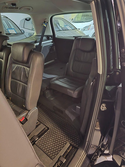 Volkswagen Sharan 14 of 23