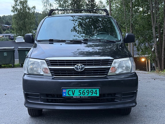 Toyota HiAce 5 of 22